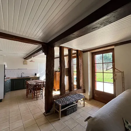 Gite Maison Campagne * Lavazan