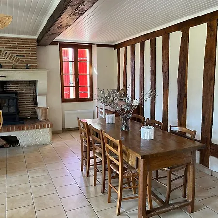 Maison Campagne Holiday home Lavazan